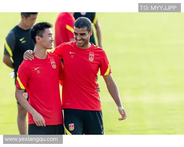 白云惊现足球明星视频引发热议球迷纷纷点赞分享精彩瞬间